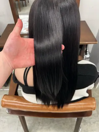 セミロング Un ami shibuya所属・平居 舞白のヘアスタイル