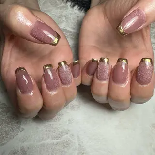 ネイル repos~ルポ~所属・里見 麗のネイルデザイン