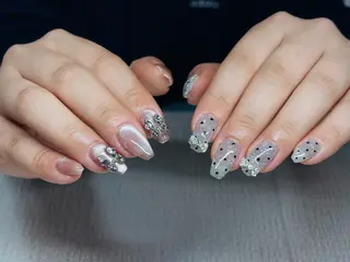ネイル Odon Beauty  nail  salon所属・VIP TRENDYのネイルデザイン