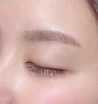 アイブロウ 竹森 えりかのマツエク・マツパデザイン