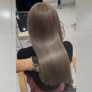 カラー SOYON ayaのヘアスタイル