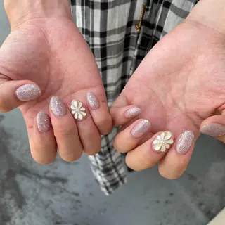 ネイル revia所属・ERI Nailistのネイルデザイン