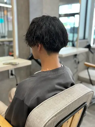 ショート パーマ メンズ 長谷川 湧のヘアスタイル