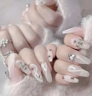 ネイル Queens ciciのネイルデザイン