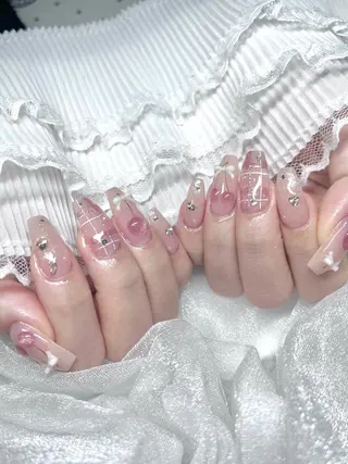 ネイル moca 心斎橋店所属・moca心斎橋店 Aina🐈⬛🤍のネイルデザイン