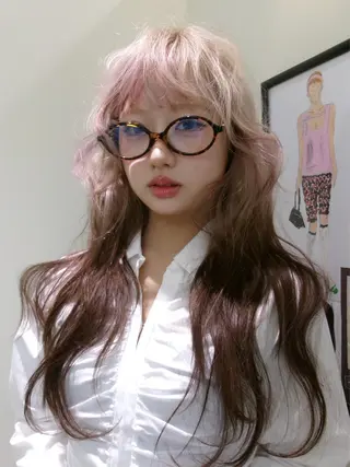 ロング karen 🌷名古屋、名駅のヘアスタイル