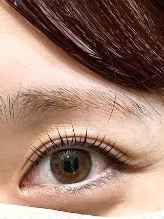 マツエク・マツパ Cure所属・三澤 朱里の眉毛・アイブロウイメージ