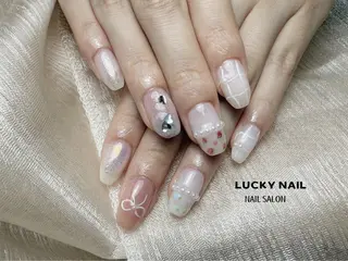 ネイル 宇 田川のネイルデザイン