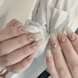 ネイル Queens みなみのネイルデザイン