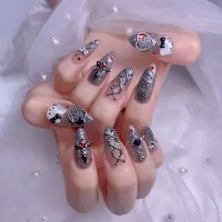 ネイル UMI ネイルサロン新宿🎀のネイルデザイン