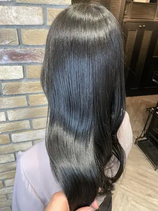 カラー 🌟透明感カラー 🌟松岡勇輝のヘアスタイル