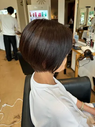 ショート カラー 秋山知穂🌸縮毛矯正 ショートお任せ🌸のヘアスタイル