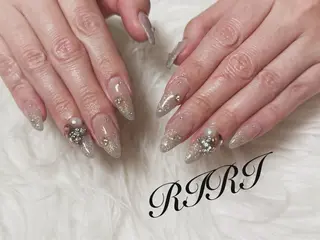 ネイル riri オーナーのネイルデザイン