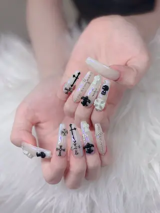 ネイル Julli NailStudioのネイルデザイン
