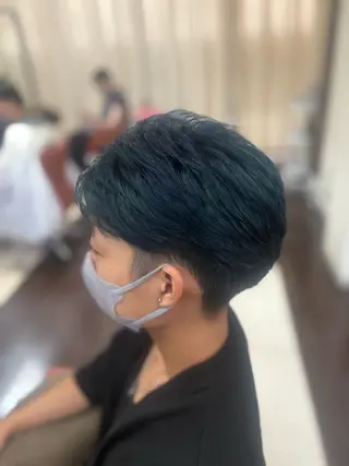 ショート カラー 垢抜けデザイナー/ 似合わせ/朝倉友香のヘアスタイル