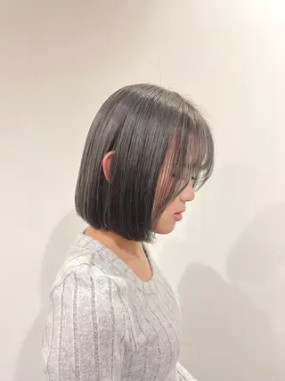 ショート カラー merc.🐑🤍 山口夏希のヘアスタイル