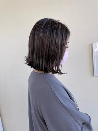 ミディアム カラー ハイライトカラー✨ グレージュ✨鎌倉光洋のヘアスタイル