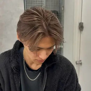 カラー メンズ メンズハイライト／ メンズブリーチカラーのヘアスタイル