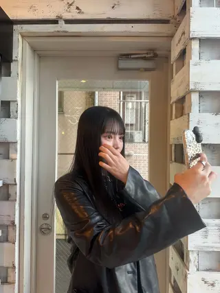 ロング カラー パーマ Y U  Iのヘアスタイル