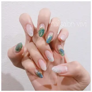 ネイル ＶＩＶＩ nailsalonのネイルデザイン