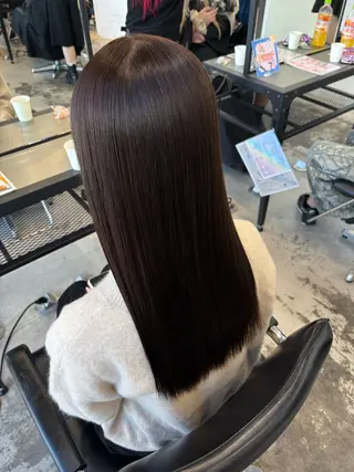 ロング カラー ダメージレス艶カラー MISAKI🦋のヘアスタイル