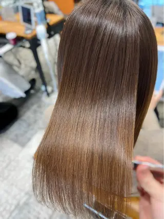 セミロング カラー パーマ 美髪ヘッドスパ🫧 西山紗奈江💆‍♀️のヘアスタイル