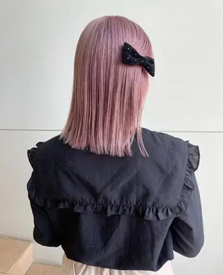 ミディアム SALOWIN 栄所属・河西 彩香/ブリーチカラーのヘアスタイル