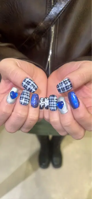 ネイル 👽個性派ネイル🎀 komachiのヘアスタイル