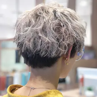 ショート カラー 💙髪質改善 💙和田💙のヘアスタイル