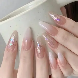 ネイル Chiara 長さだしのネイルデザイン