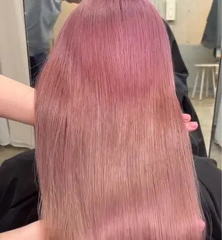 カラー ウルフとデザイン カラーの神のヘアスタイル