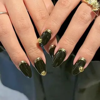 ネイル 𝕄𝔸𝕀 ┊︎unwindのネイルデザイン