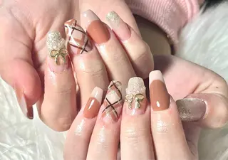 ネイル hohomi .のネイルデザイン