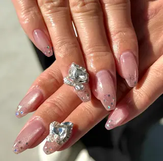 ネイル -yuu-所属・Lino ﾟのネイルデザイン