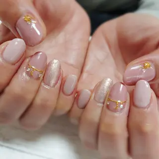 ネイル Mrs Nailのマツエク・マツパデザイン
