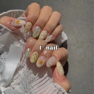 ネイル I-nailロング /ワンホン/キラキラのネイルデザイン