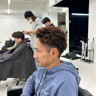 ショート カラー パーマ メンズ 【メンズパーマ特化】 🍏網中勇喜のヘアスタイル