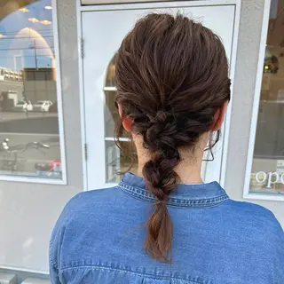 ミディアム ヘアアレンジ Chou所属・Chou kahoのヘアスタイル