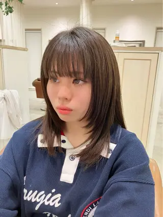 ミディアム adorableはなみずき店所属・唯一無二の曲がる 縮毛矯正 小林のヘアスタイル