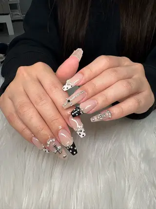 ネイル SHION  のネイルデザイン