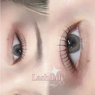 マツエク・マツパ ᴘʟᴀᴛɪɴᴜᴍ ᴅᴏʟʟ❤︎ʀɪɴᴀのマツエク・マツパデザイン