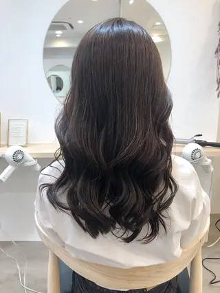 カラー 大迫 江梨のヘアスタイル