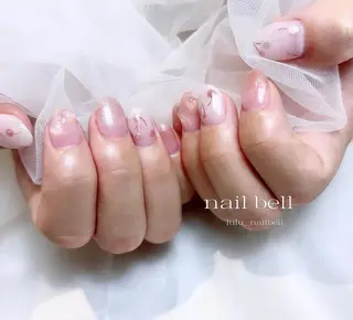 ネイル 大人可愛いネイル🎗 Hinaのネイルデザイン