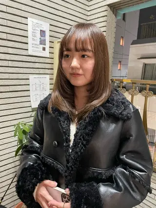 ミディアム カラー レイヤーカット🎀 kanaのヘアスタイル