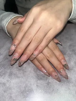 ネイル rino  nail所属・坂 しおのネイルデザイン