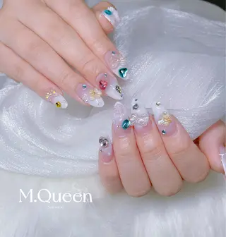 ネイル MQueen ネイルサロンマルのネイルデザイン
