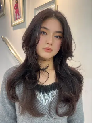 ロング 【レイヤーカット】 キサヌキミワのヘアスタイル