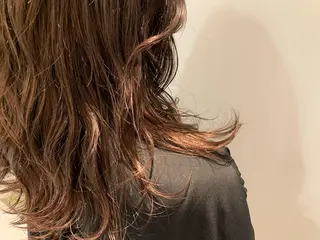 ロング カラー 高橋友里亜 /フリーランスのヘアスタイル