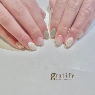 ネイル 山田 怜奈のネイルデザイン