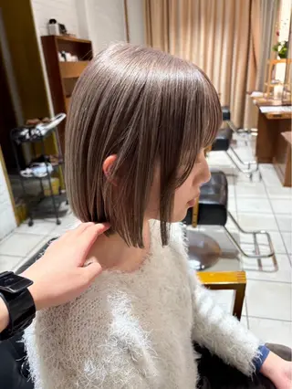 ショート 🌟デザインカラー 🌟コノミ🌟のヘアスタイル